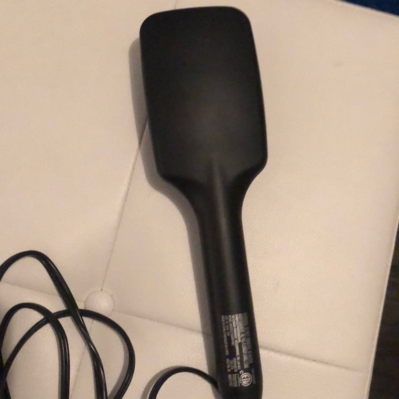 Straightening brush - Picture 6 of 8